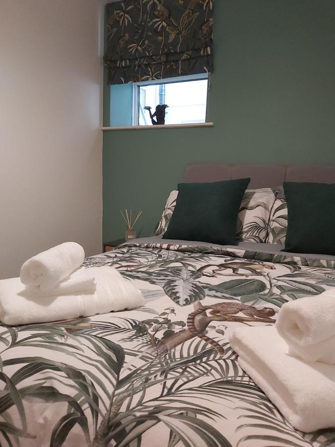 Apartment Renovated Seaside Portsmouth