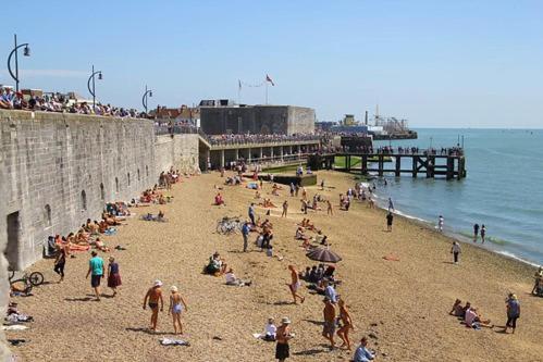 Renovated Seaside * Portsmouth