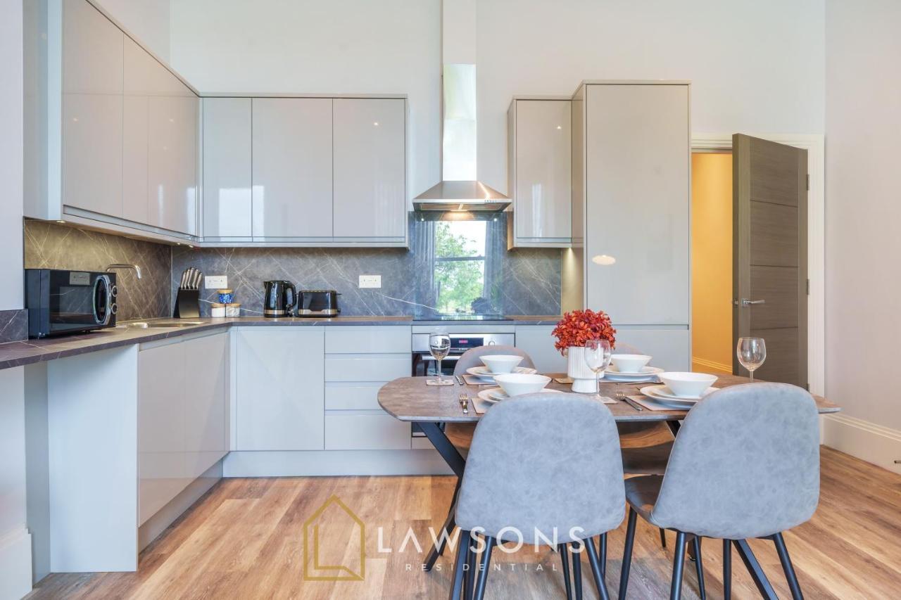 Executive Living By Lawsons 3 Bed, 3 Bath