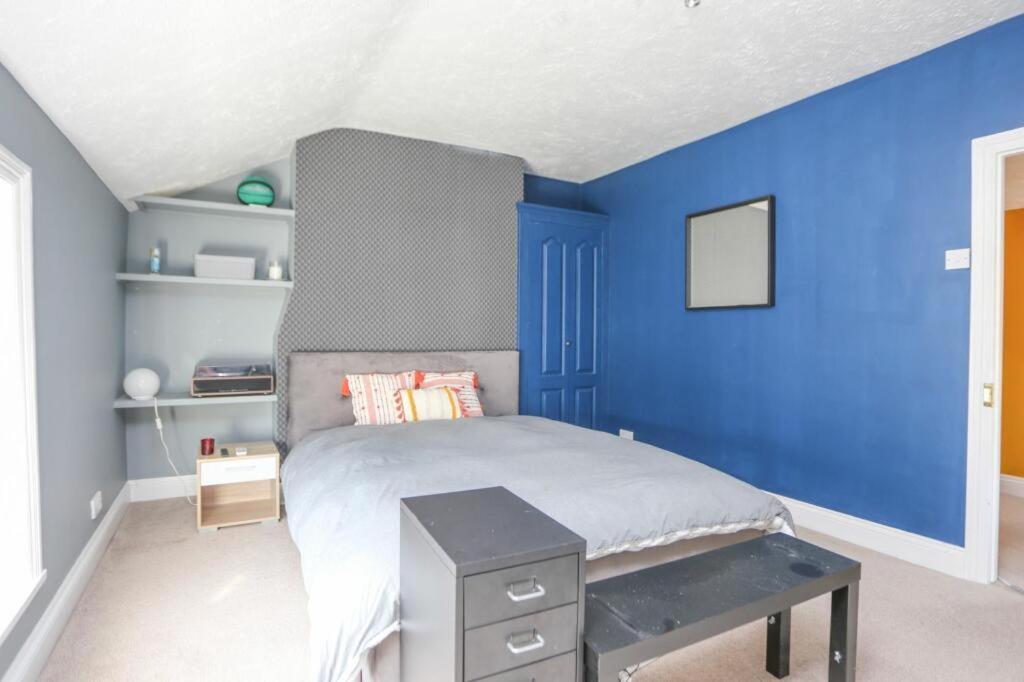 Southsea Historic Gem - Elegant Apartment
