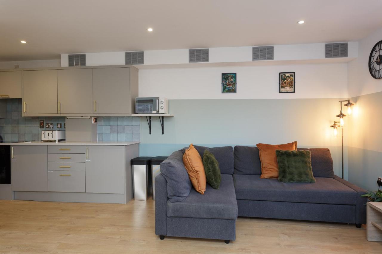 Apartment Wilton Exchange *