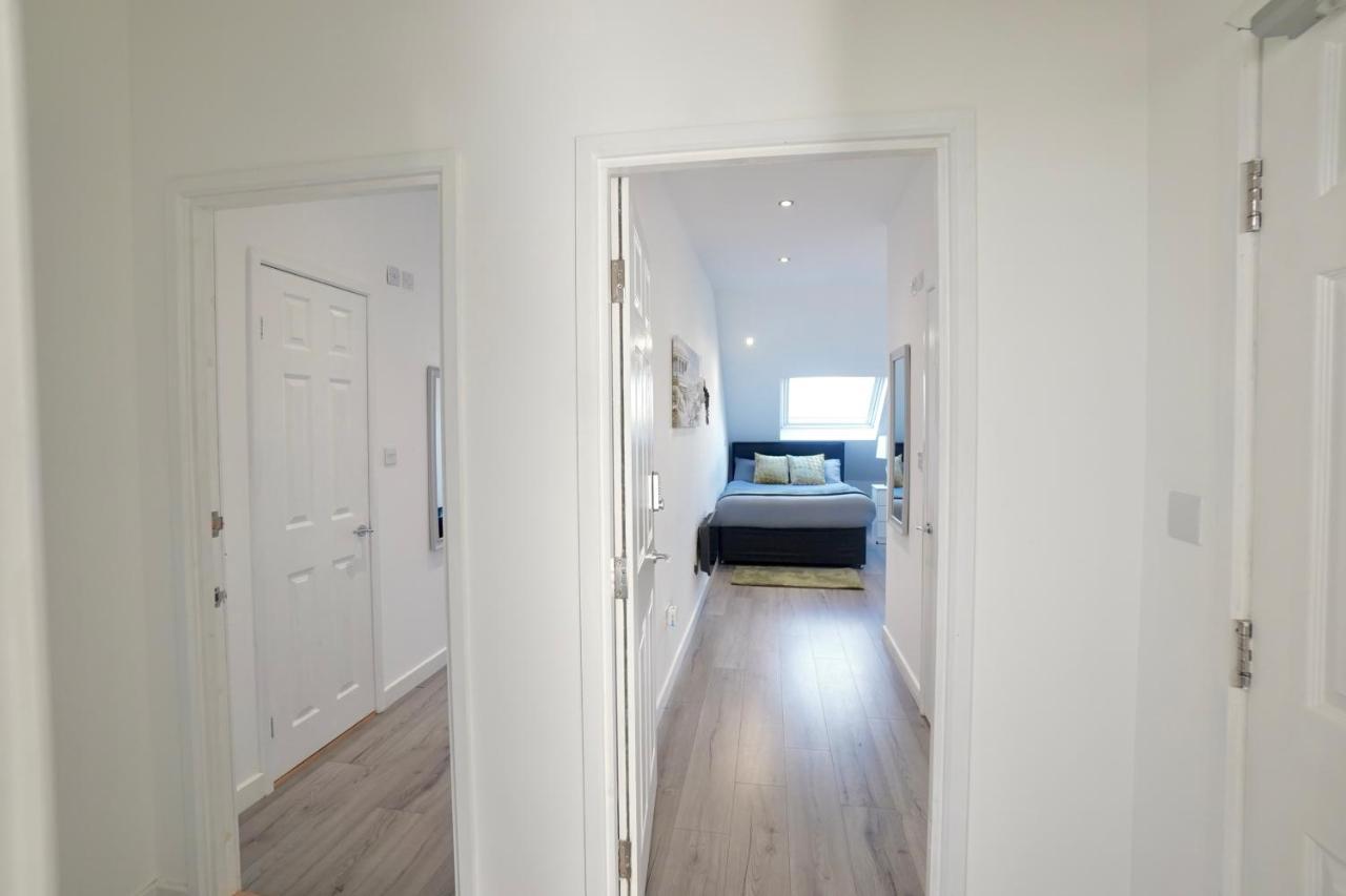 Luxury 2 Bedroom Southsea - Free Parking *