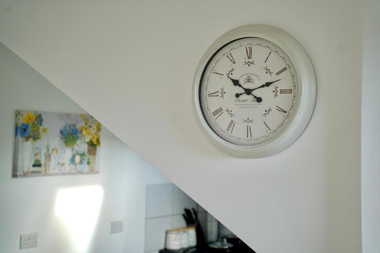 Apartment Luxury 2 Bedroom Southsea - Free Parking