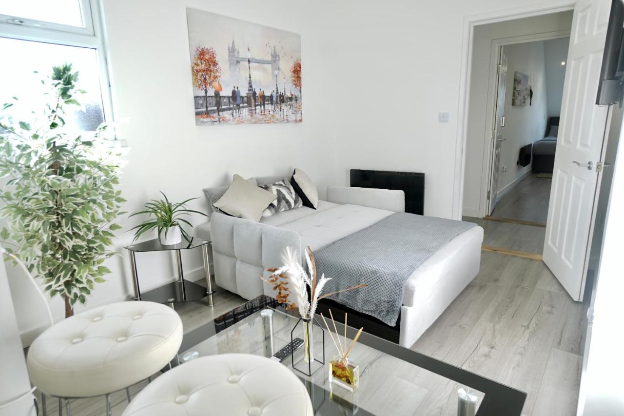 Apartment Luxury 2 Bedroom Southsea - Free Parking