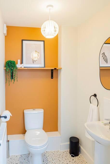 Coastal Comfort Getaway Apartment Portsmouth