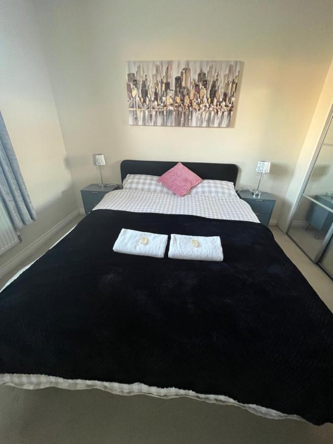 Cosy Two Bedrooms Flat Suitable For A Short Trip Apartment Portsmouth