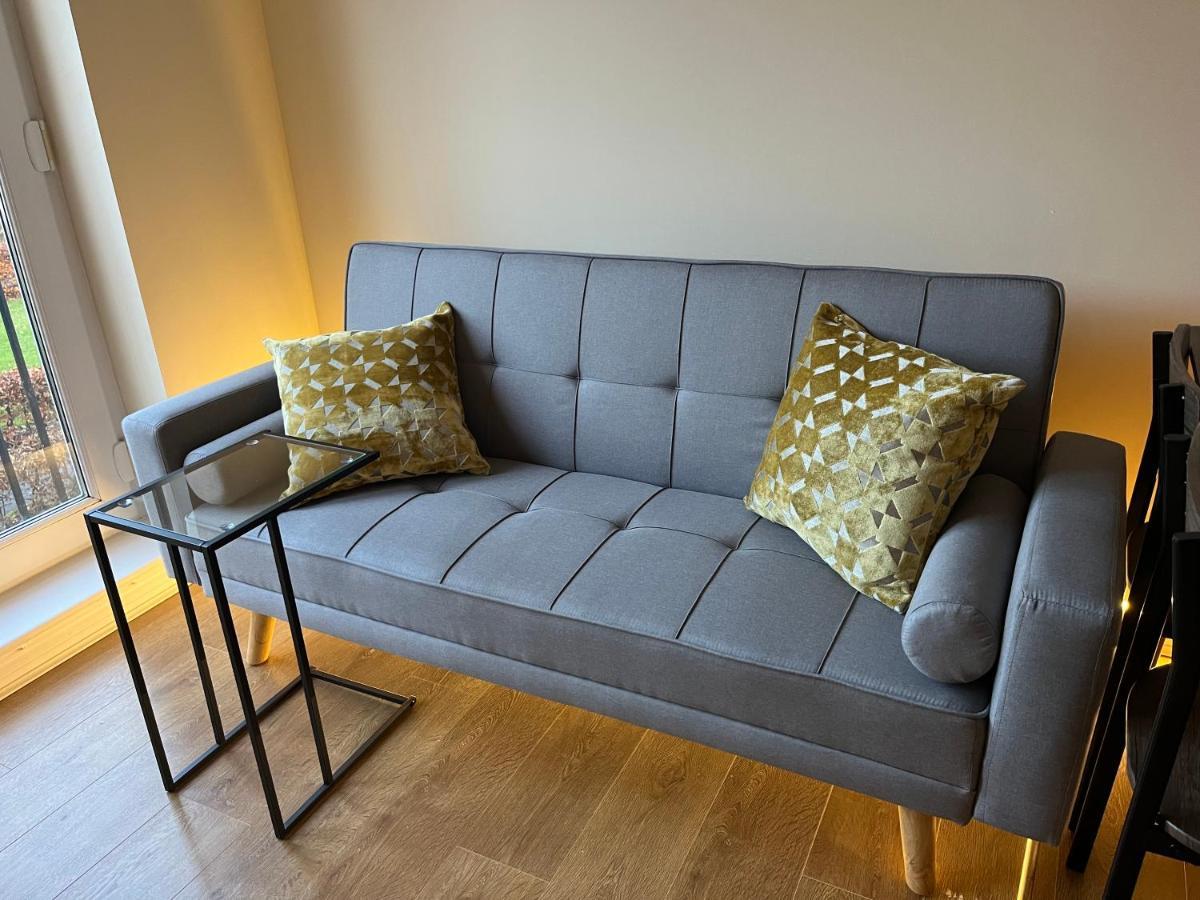 Cosy Two Bedrooms Flat Suitable For A Short Trip Apartment Portsmouth