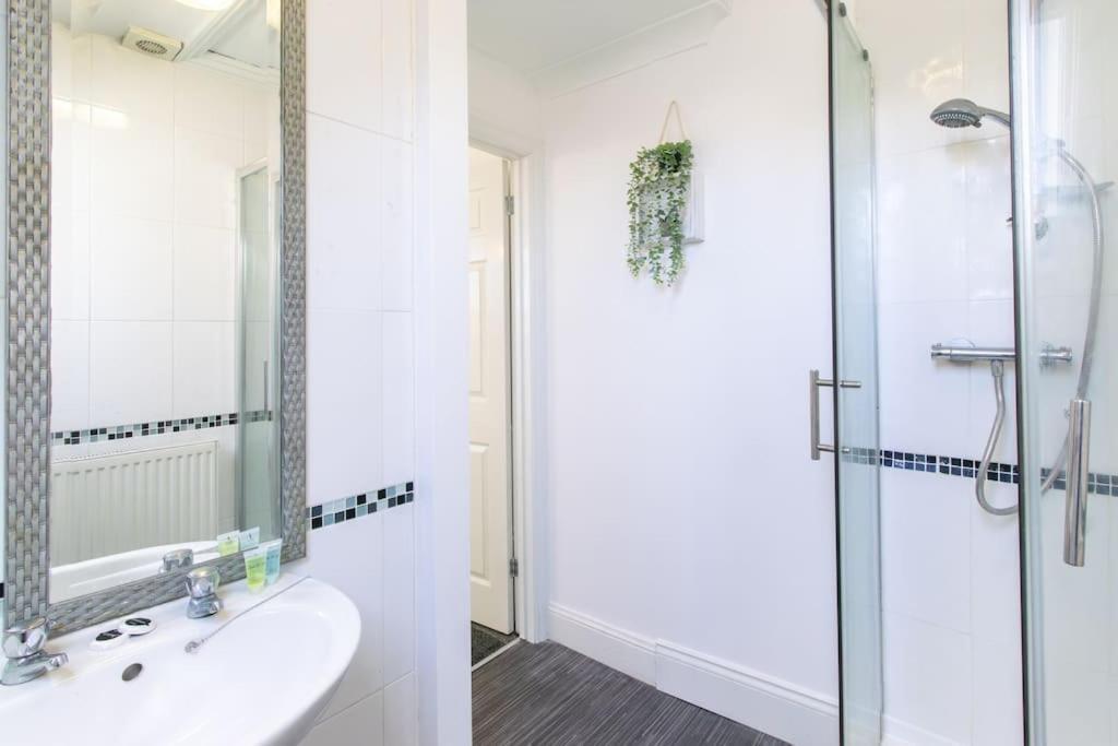 Apartment Open Mind Leisure - Ensuite In Southsea Portsmouth