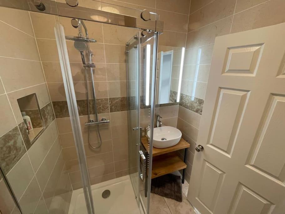 Newly Refurbished 1 Bed Flat Southsea Apartment Portsmouth