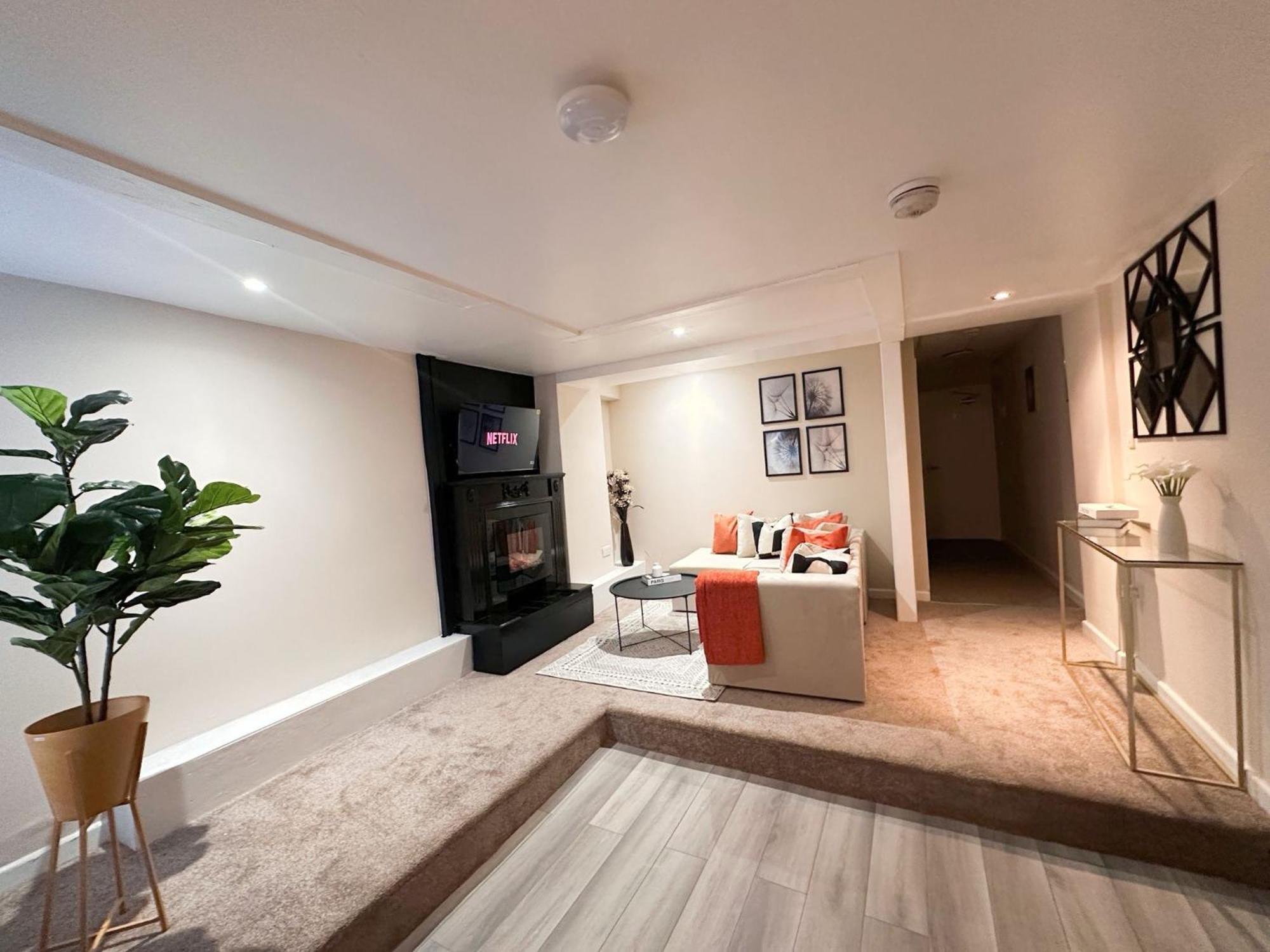 Homestay Boho Vibe Centrally Located In City