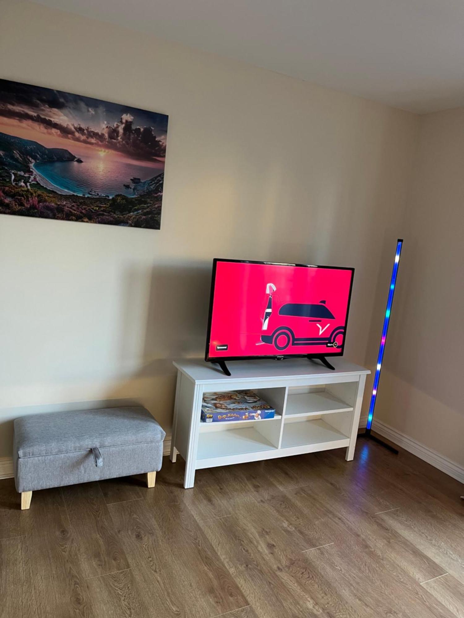 Cosy Two Bedrooms Flat Suitable For A Short Trip Apartment