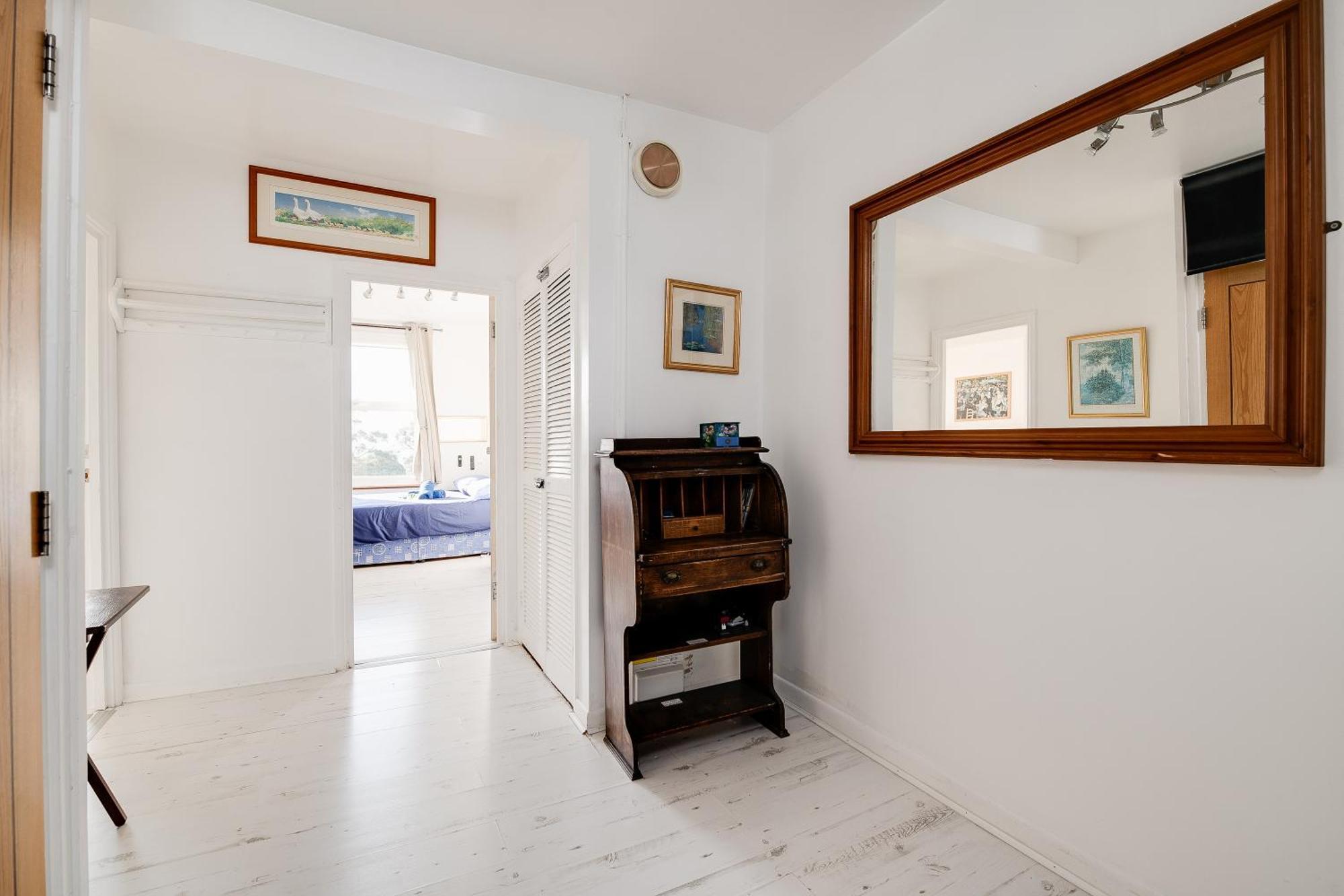Seaview Apartment