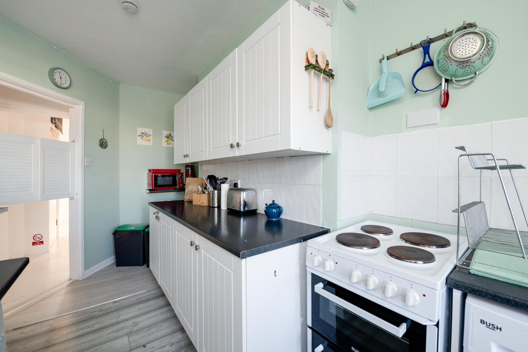 Seaview Apartment *
