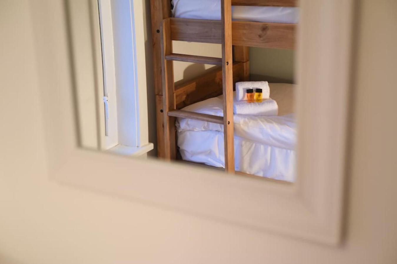 Air Maison - Stylish 2 Bedroom - Short Walk To Southsea Holiday home