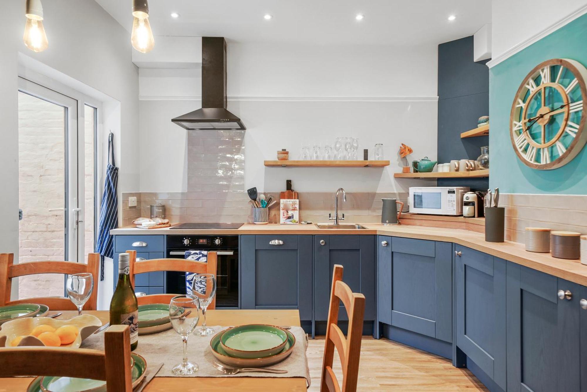 Holiday home Blue Puffin Stays: Spacious 3-bed Townhouse With Free Parking *