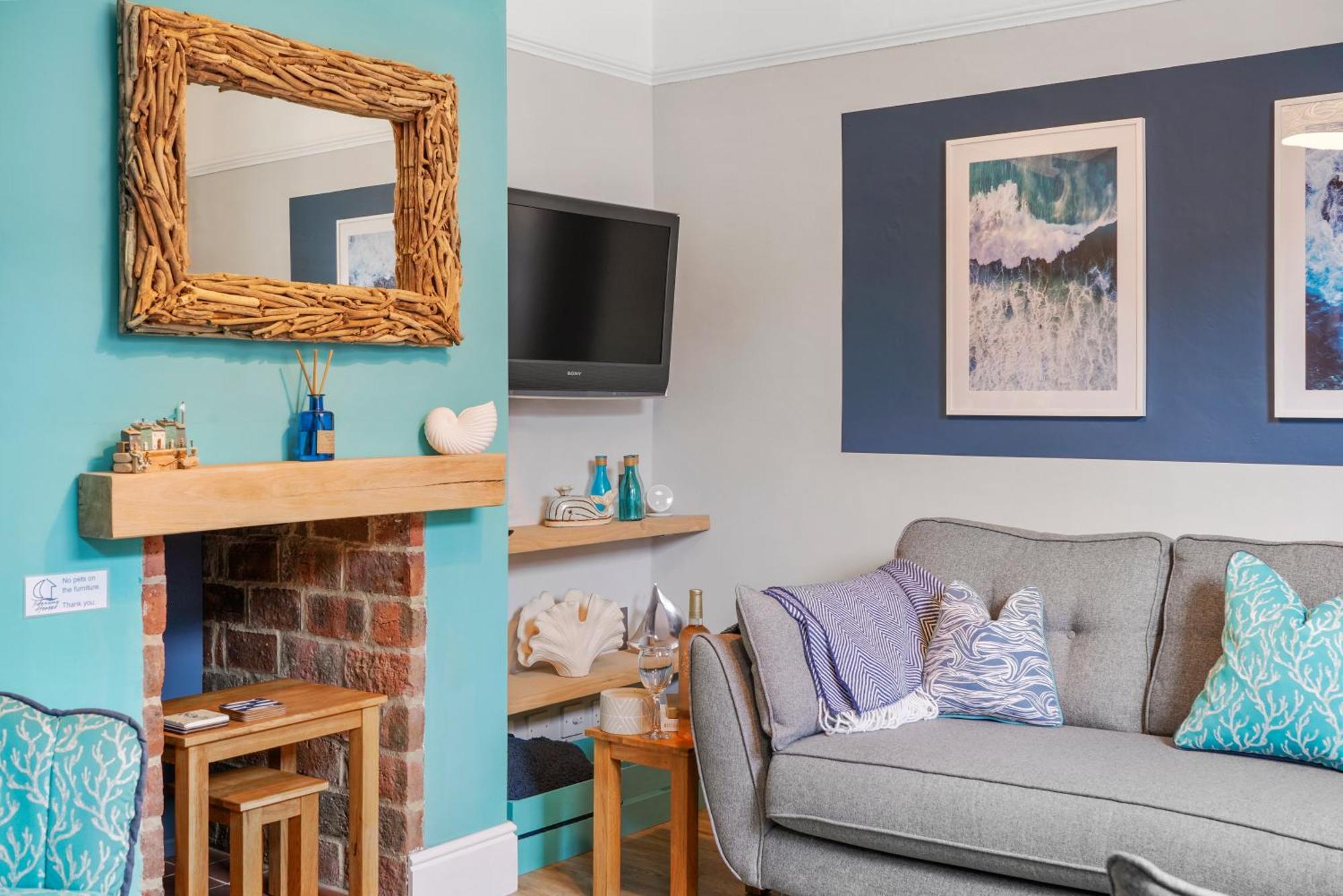 Holiday home Blue Puffin Stays: Spacious 3-bed Townhouse With Free Parking