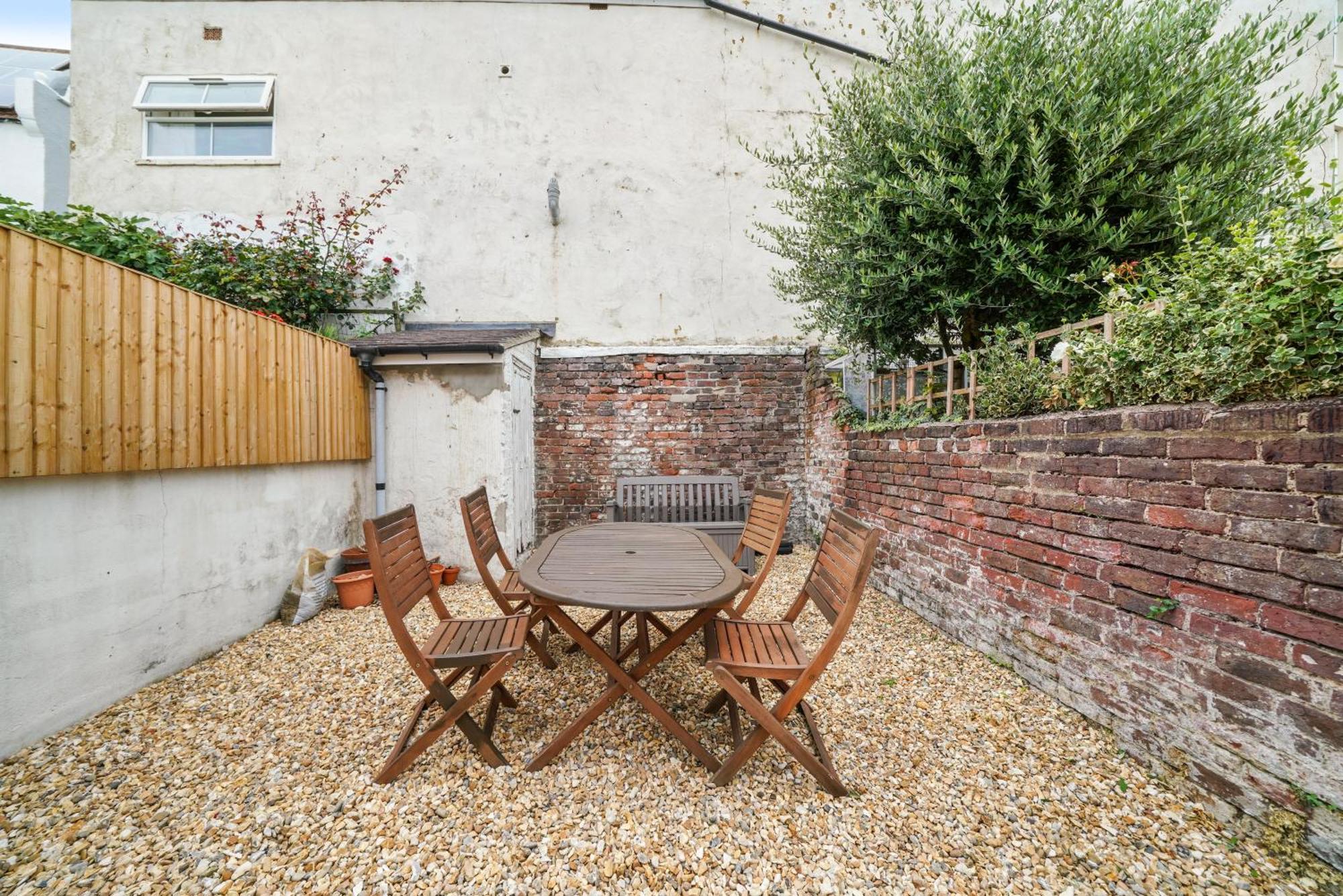Blue Puffin Stays: Spacious 3-bed Townhouse With Free Parking * Portsmouth