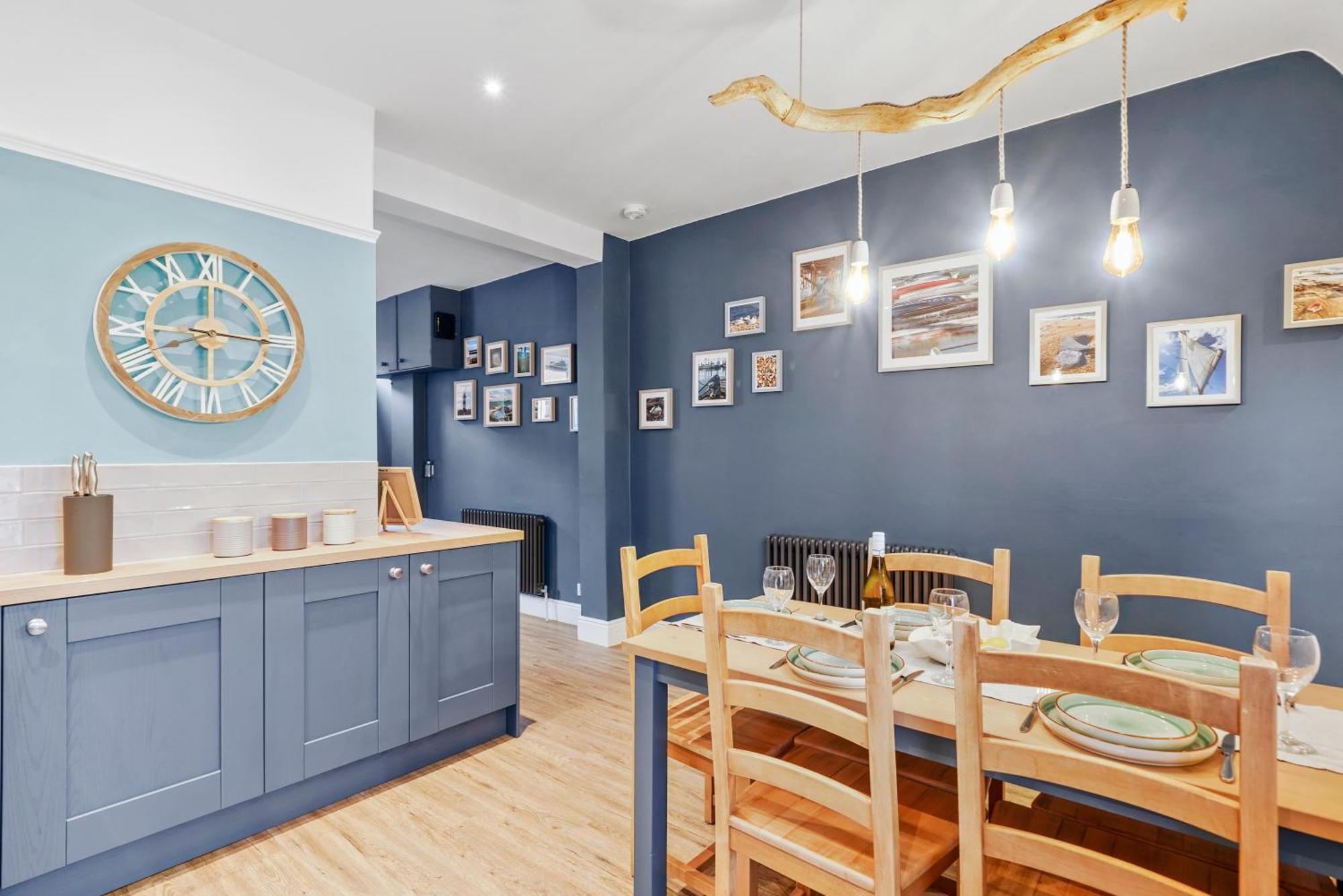 Holiday home Blue Puffin Stays: Spacious 3-bed Townhouse With Free Parking *
