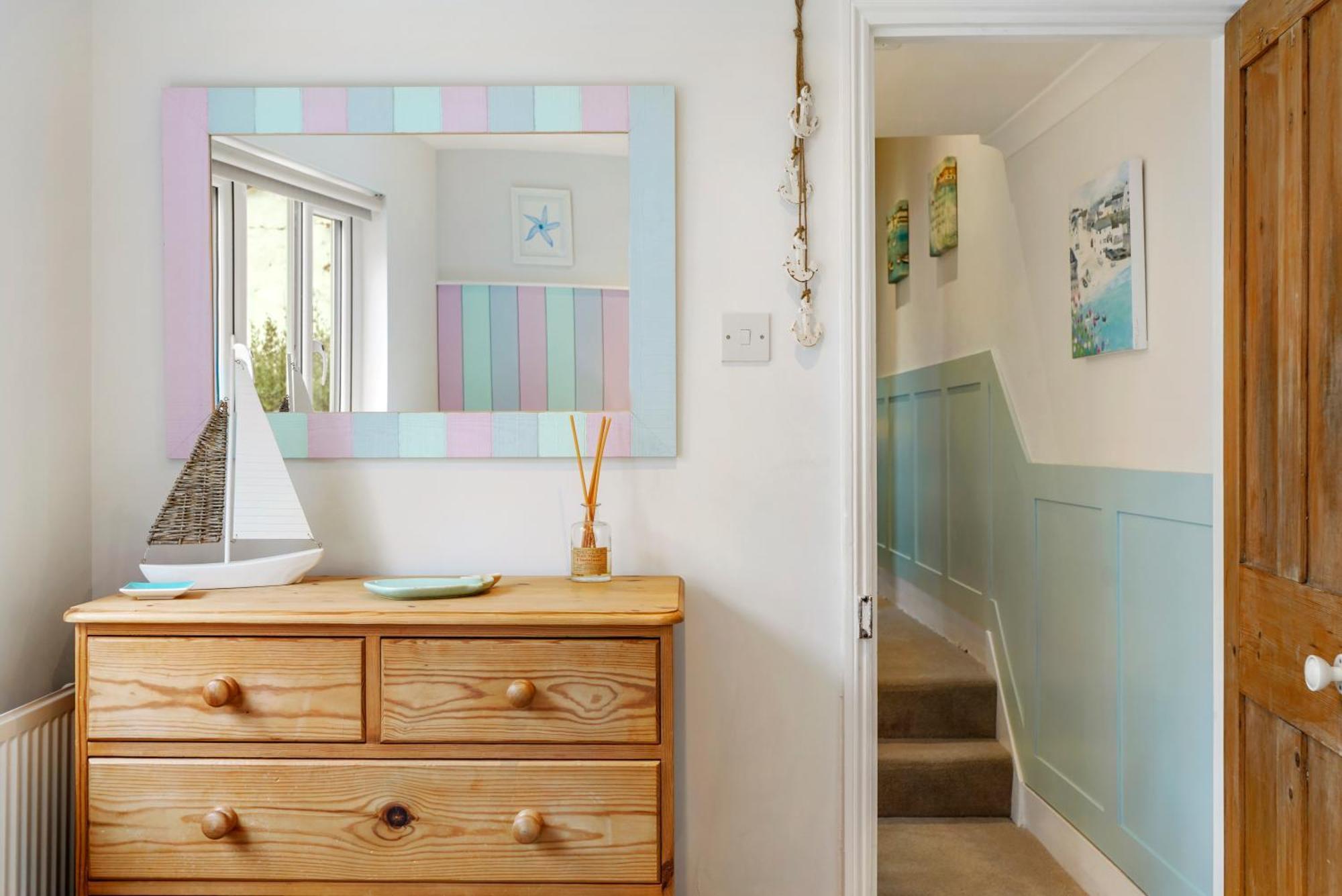 Blue Puffin Stays: Spacious 3-bed Townhouse With Free Parking
