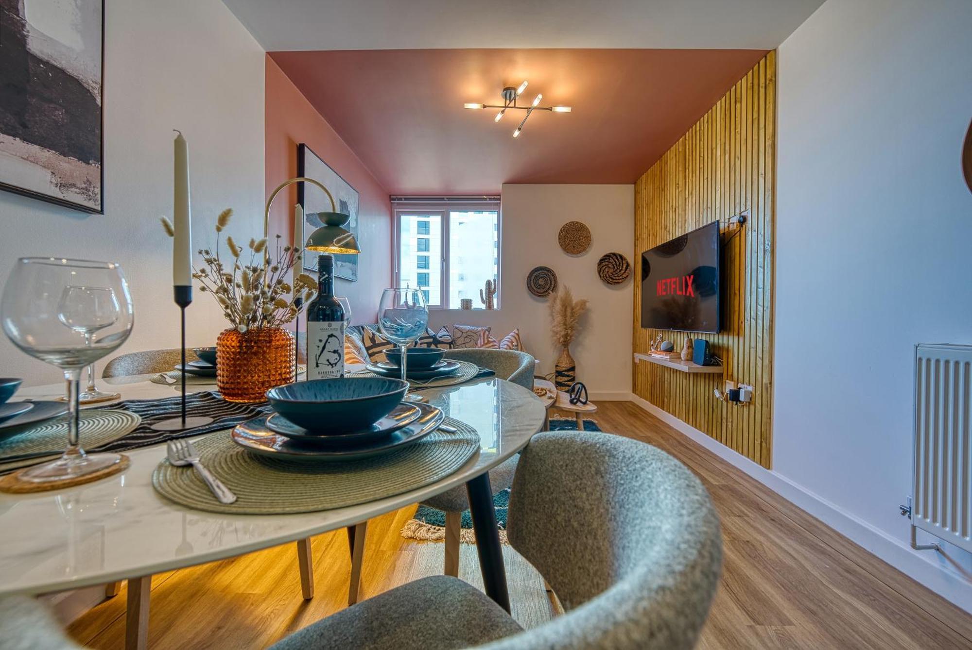 Blue Puffin Stays: Chic Near Gunwharf Quays & Portsmouth