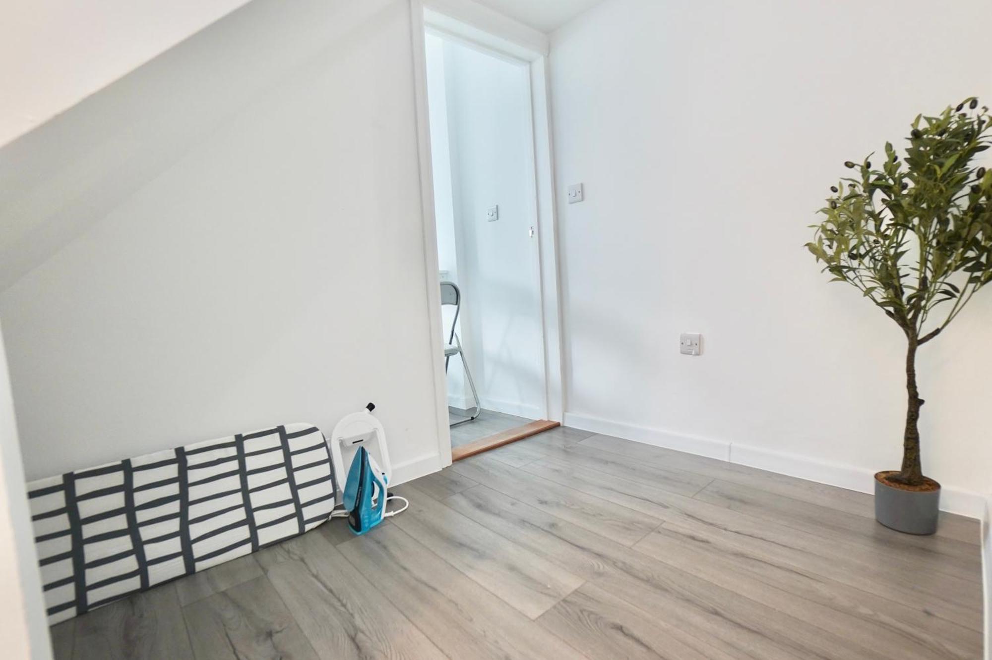 Luxury Flats In Southsea - Free Parking