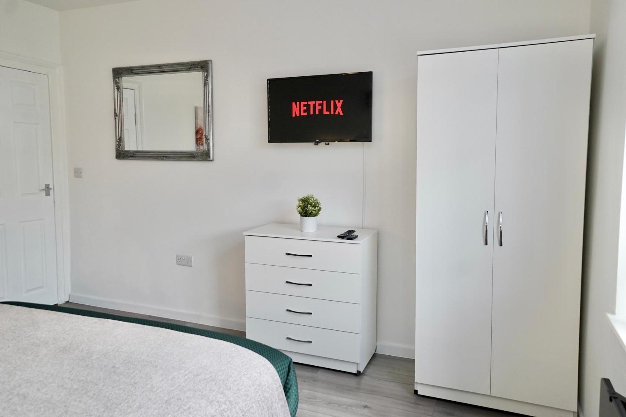 Luxury Flats In Southsea - Free Parking Portsmouth