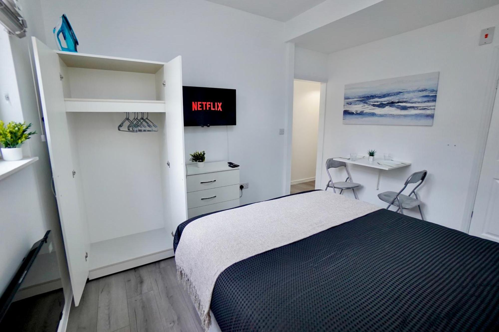 Luxury Flats In Southsea - Free Parking