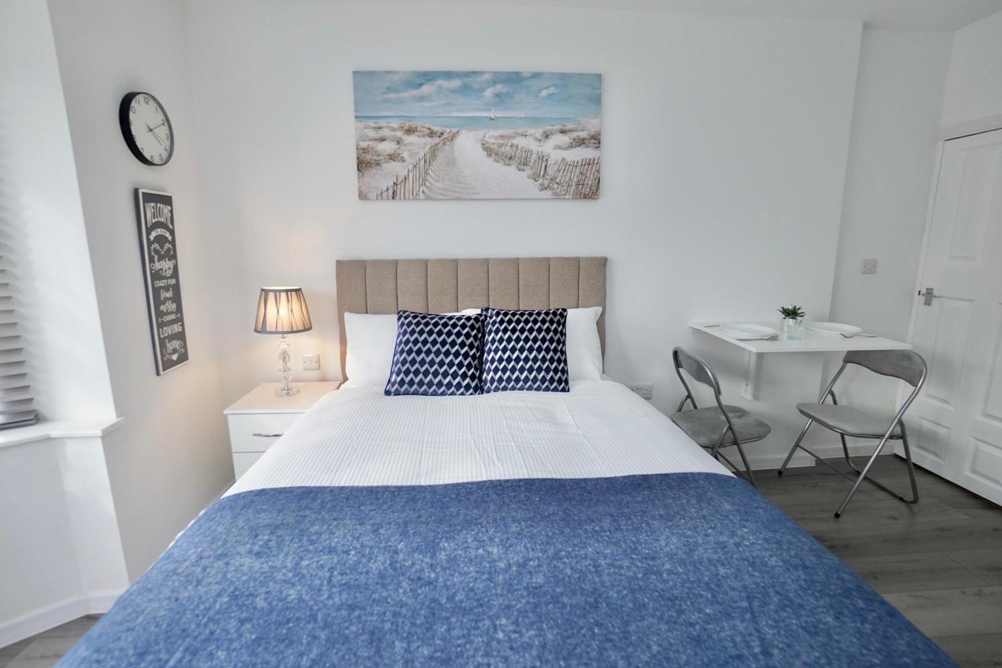 Luxury Flats In Southsea - Free Parking Apartment Portsmouth