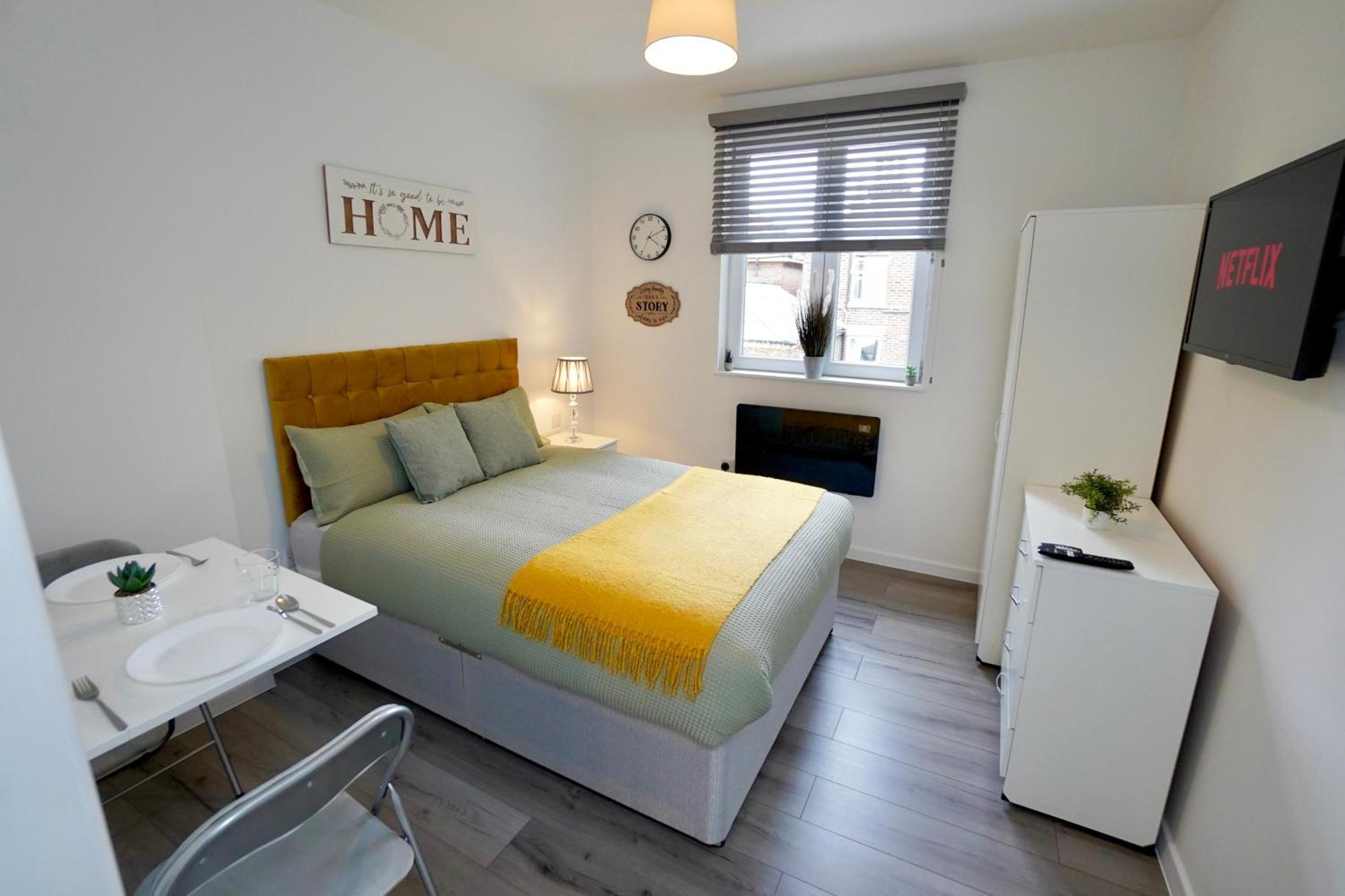 Luxury Flats In Southsea - Free Parking Apartment