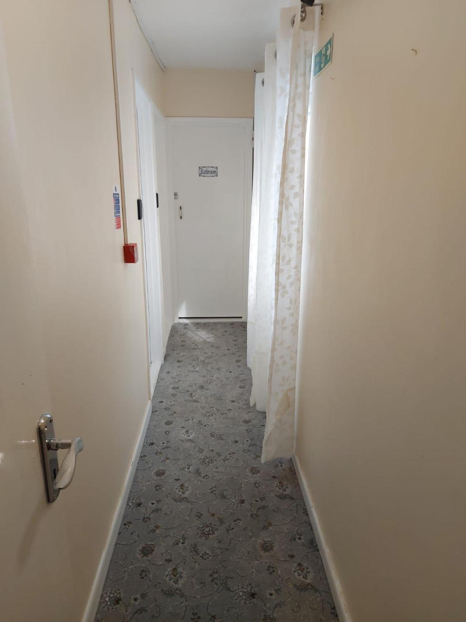 Aparthotel By The Sea, Portsmouth
