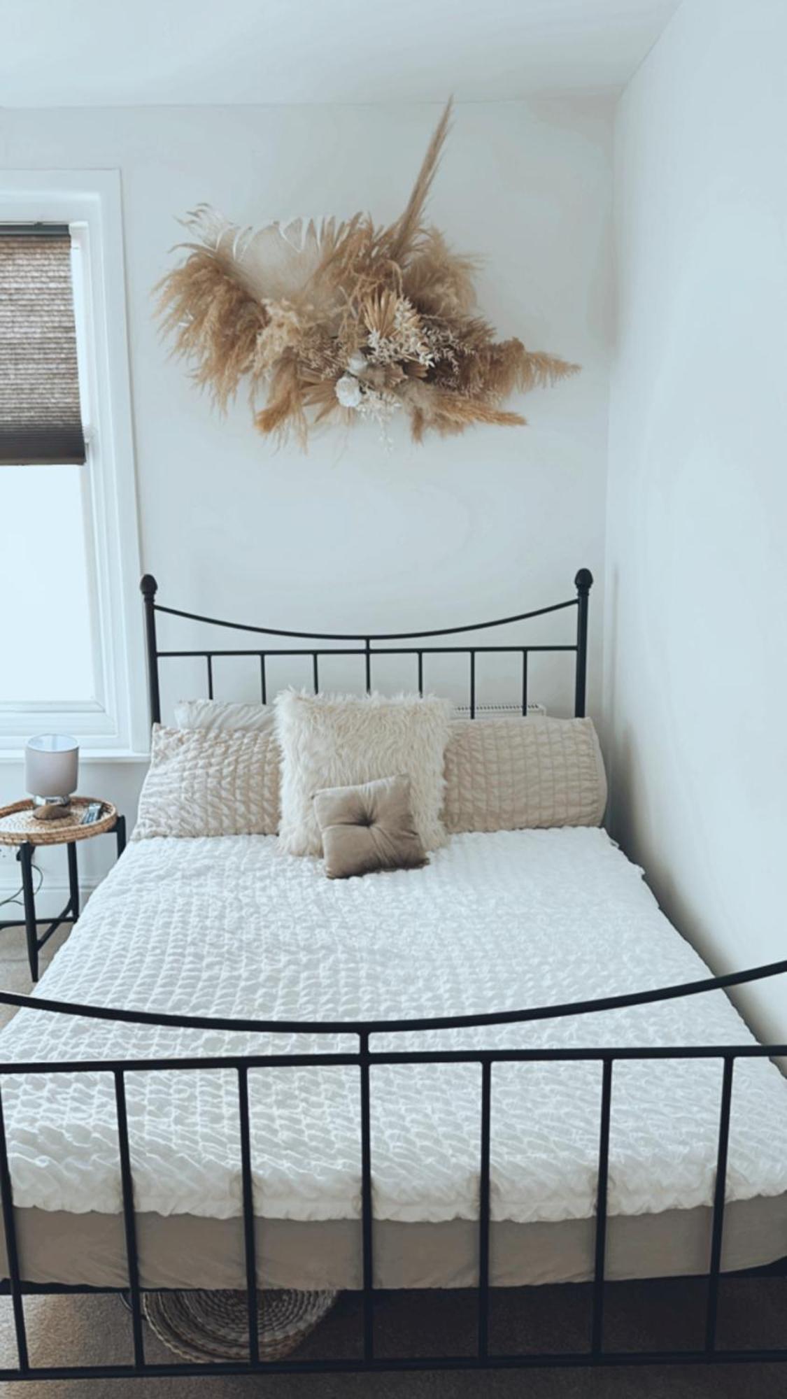 Southsea - Three Bedroom Home, Sleeps 8 - With Garden & Hot Tub Apartment *