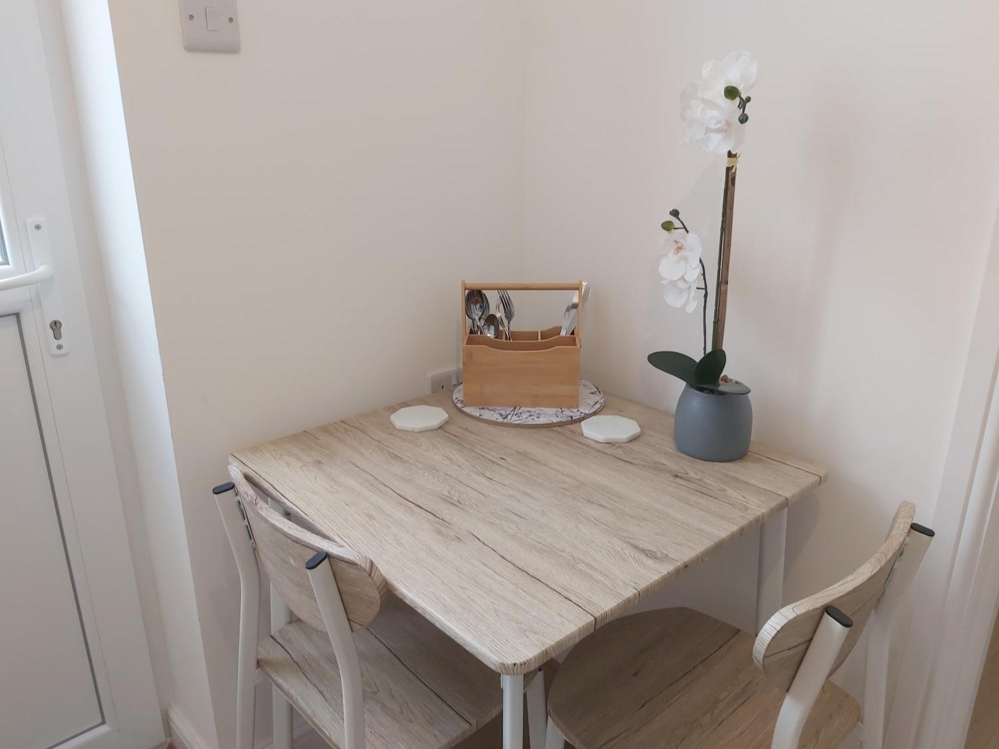 Apartment Flat 7 - Newly Renovated