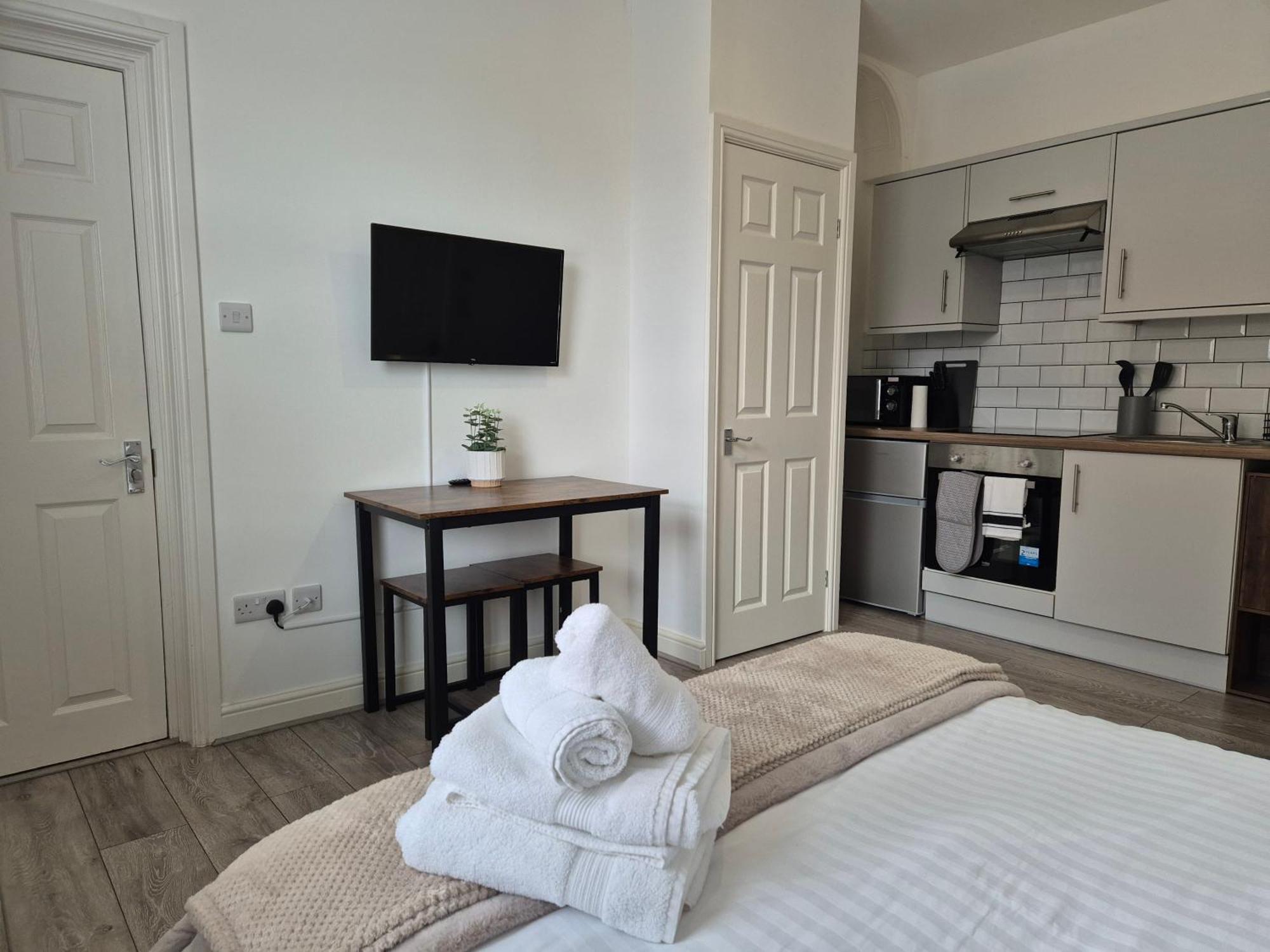 #2 Fully Refurbished * Portsmouth