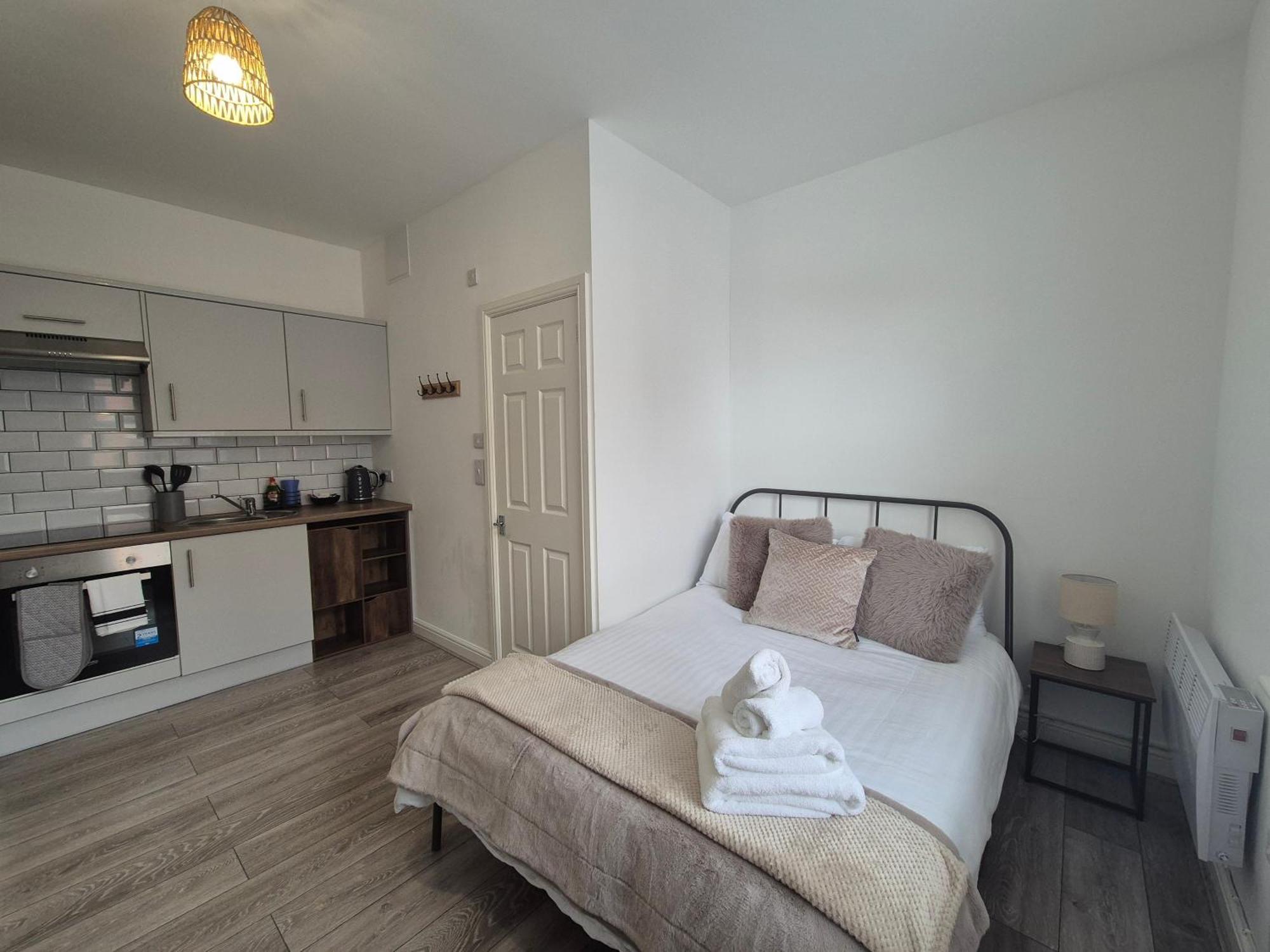 #2 Fully Refurbished Apartment Portsmouth