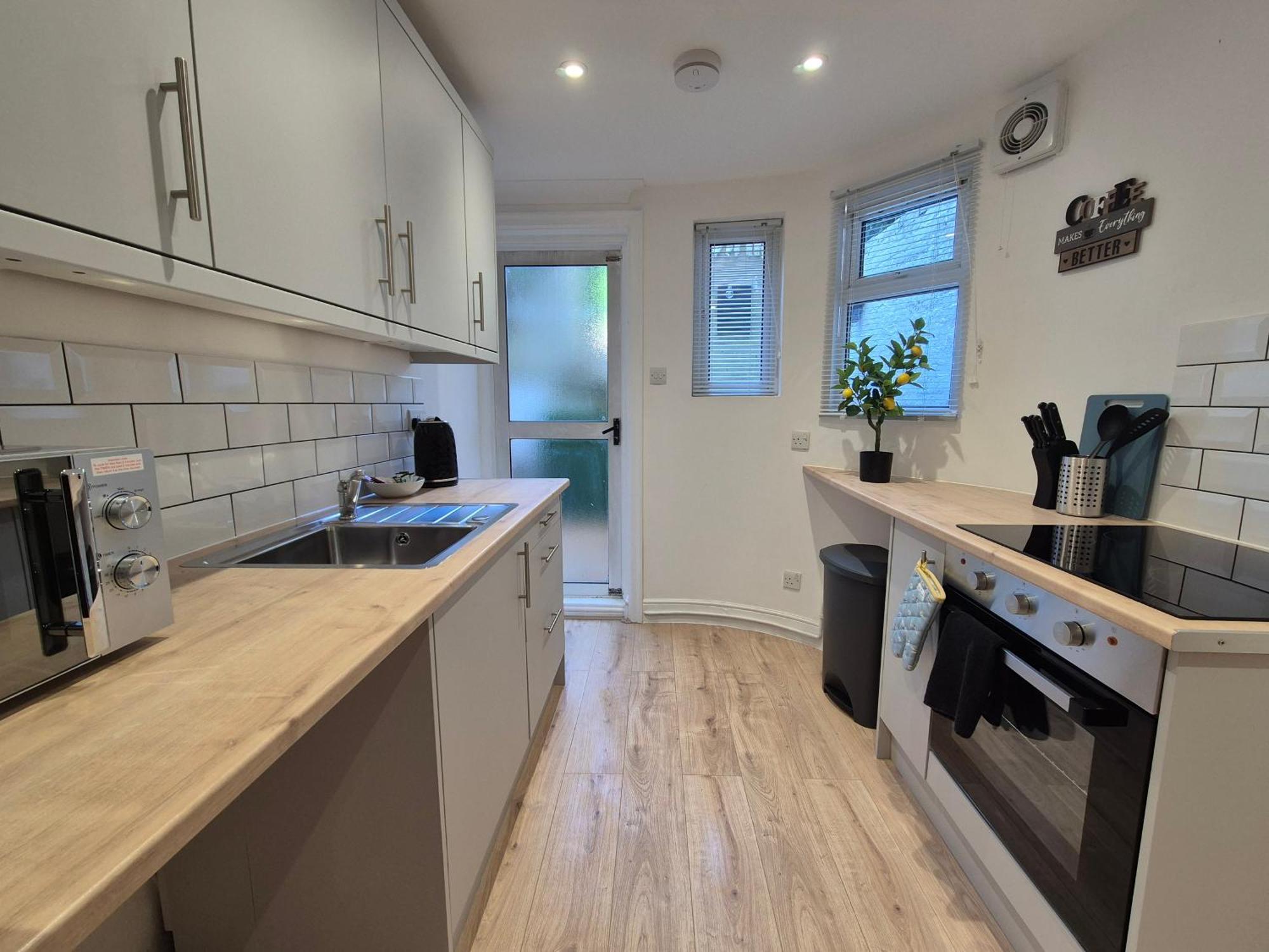 #26a Newly Refurbished Garden