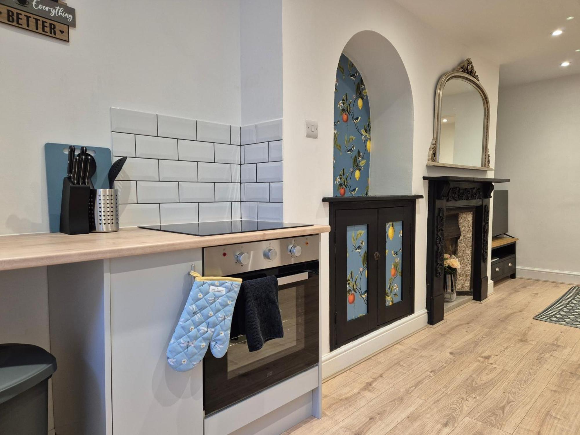 #26a Newly Refurbished Garden Apartment *