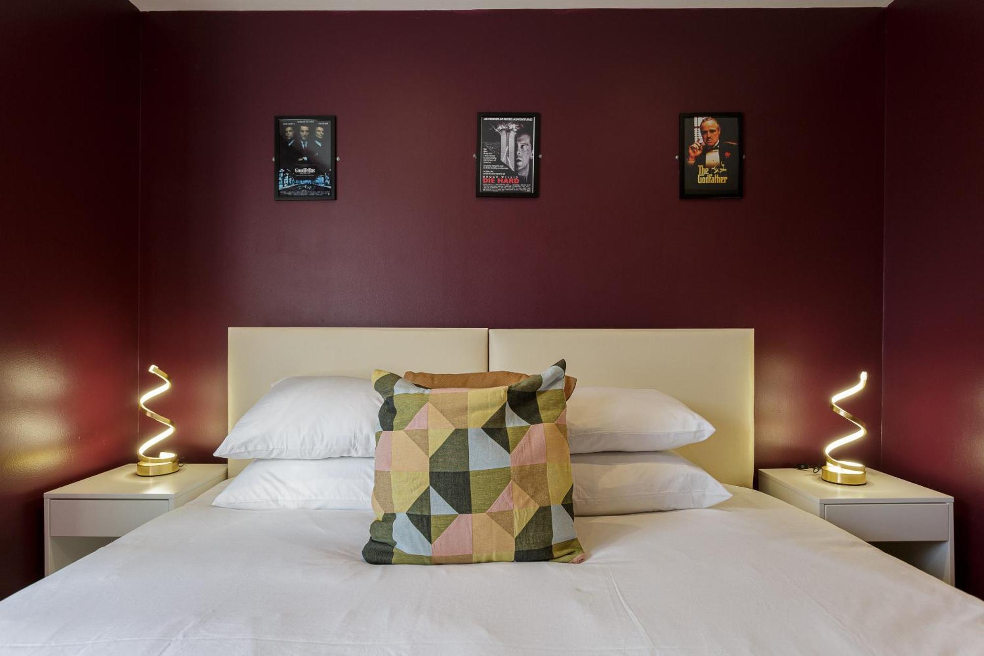 Wilton Exchange Apartment *