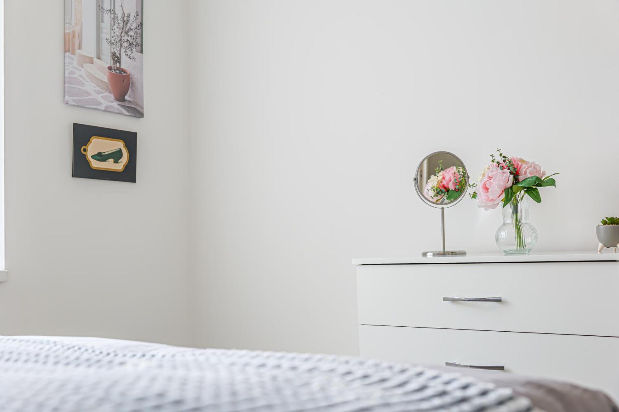 Apartment Luxury 4 Bedroom Southsea - Free Parking
