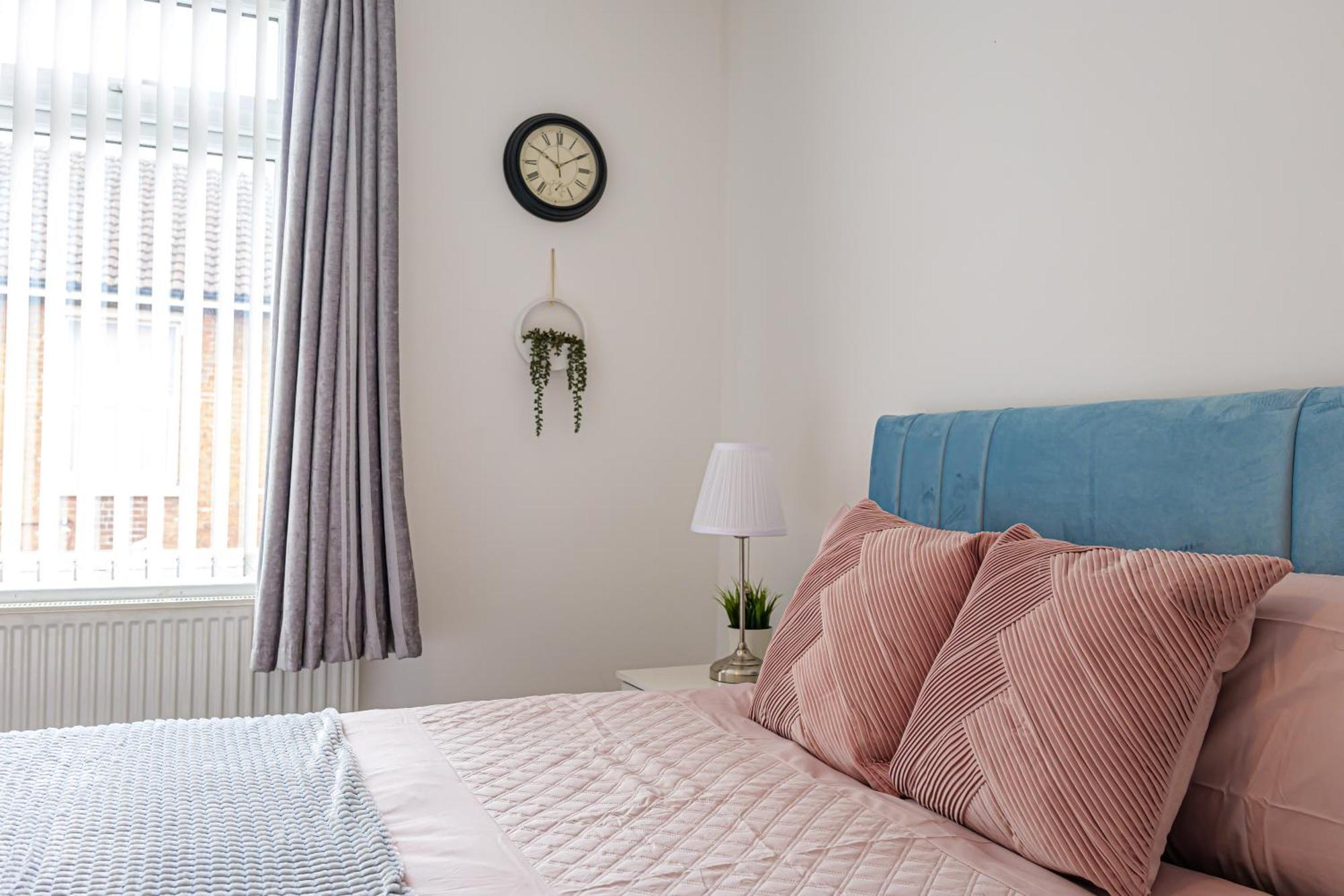 Apartment Luxury 4 Bedroom Southsea - Free Parking Portsmouth