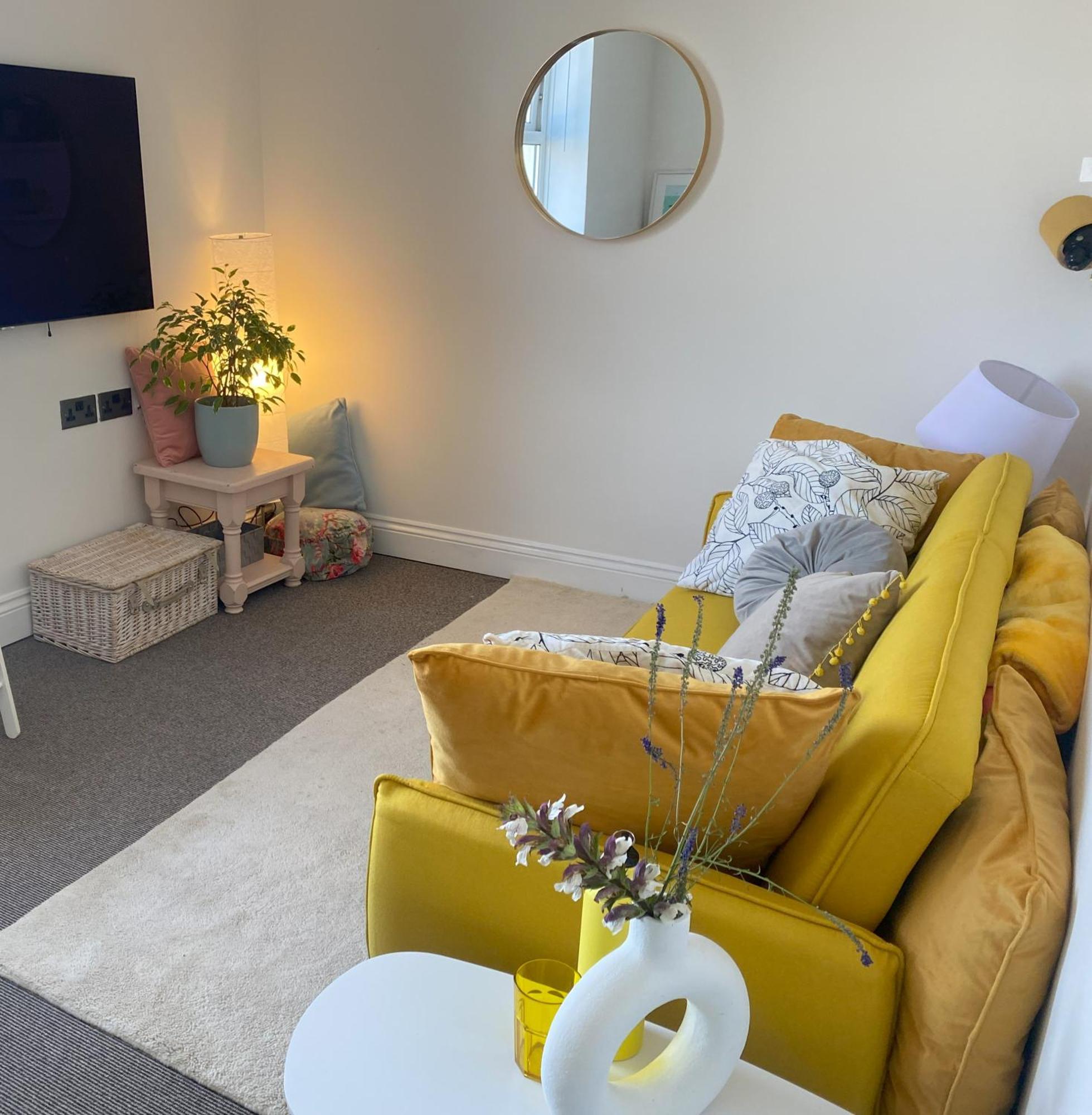 Solent Apartment *
