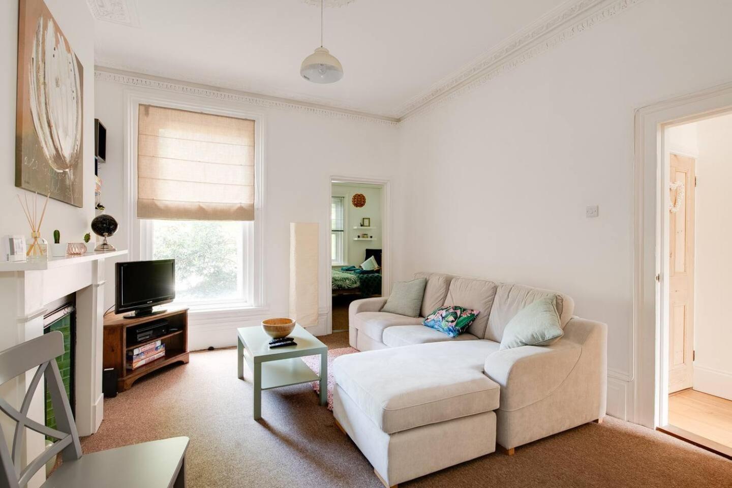 Apartment Family Friendly Flat Just Minutes From The Beach! *