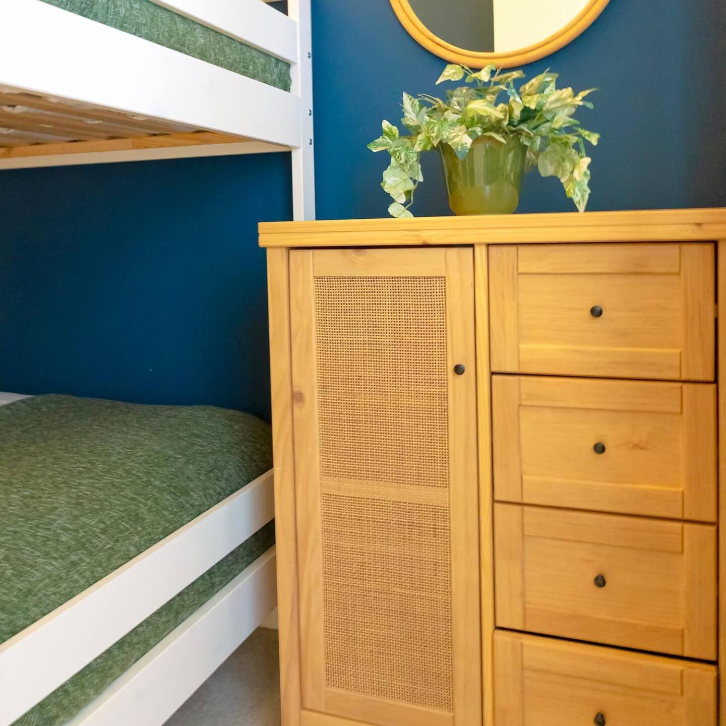 Shore Apartment
