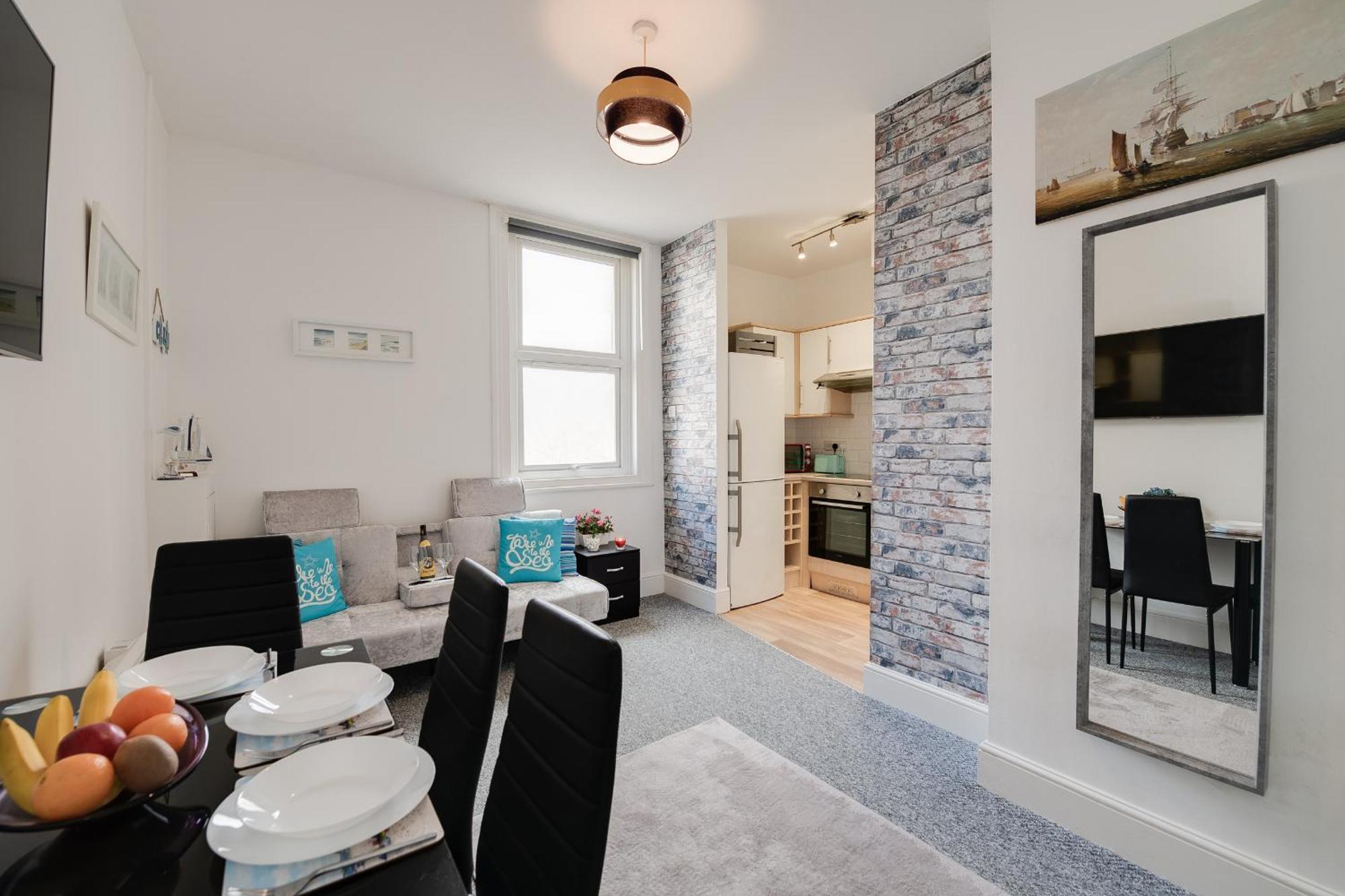 Dockyard Hideaway Nr Gunwharf Quays * Portsmouth
