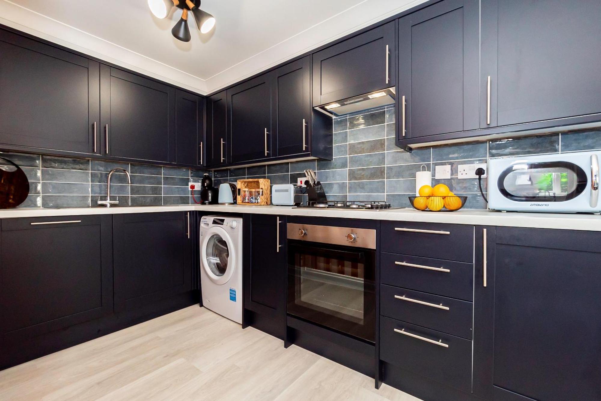 Bright & Breezy Apartment Portsmouth