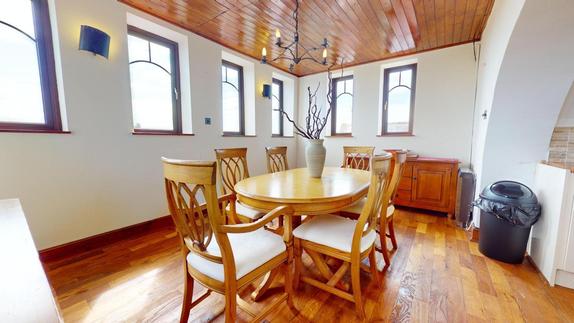 Apartment Spacious 4-bedroom Penthouse Sleeps 8 - Great View And Free Parking Portsmouth