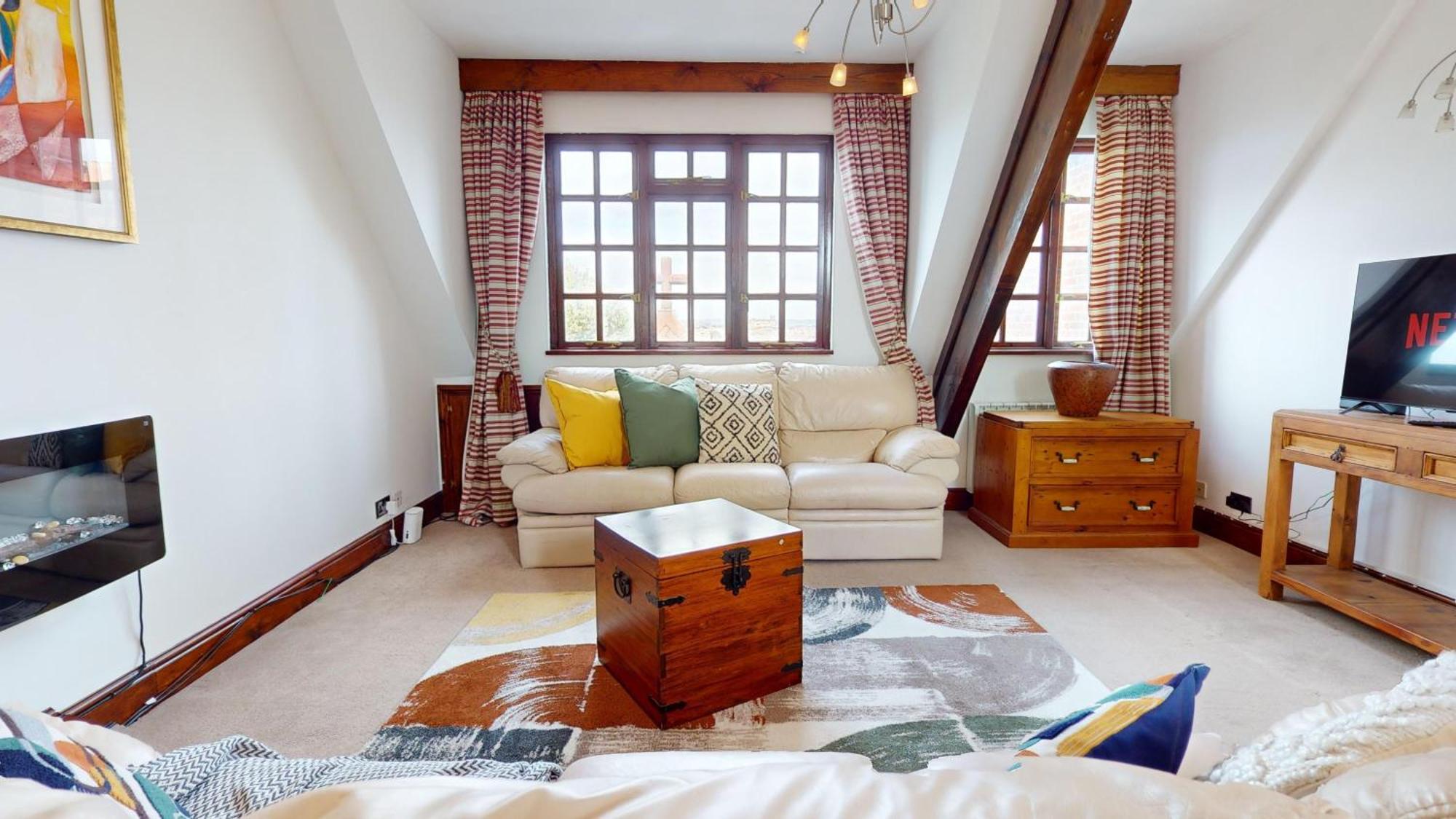 Apartment Spacious 4-bedroom Penthouse Sleeps 8 - Great View And Free Parking Portsmouth