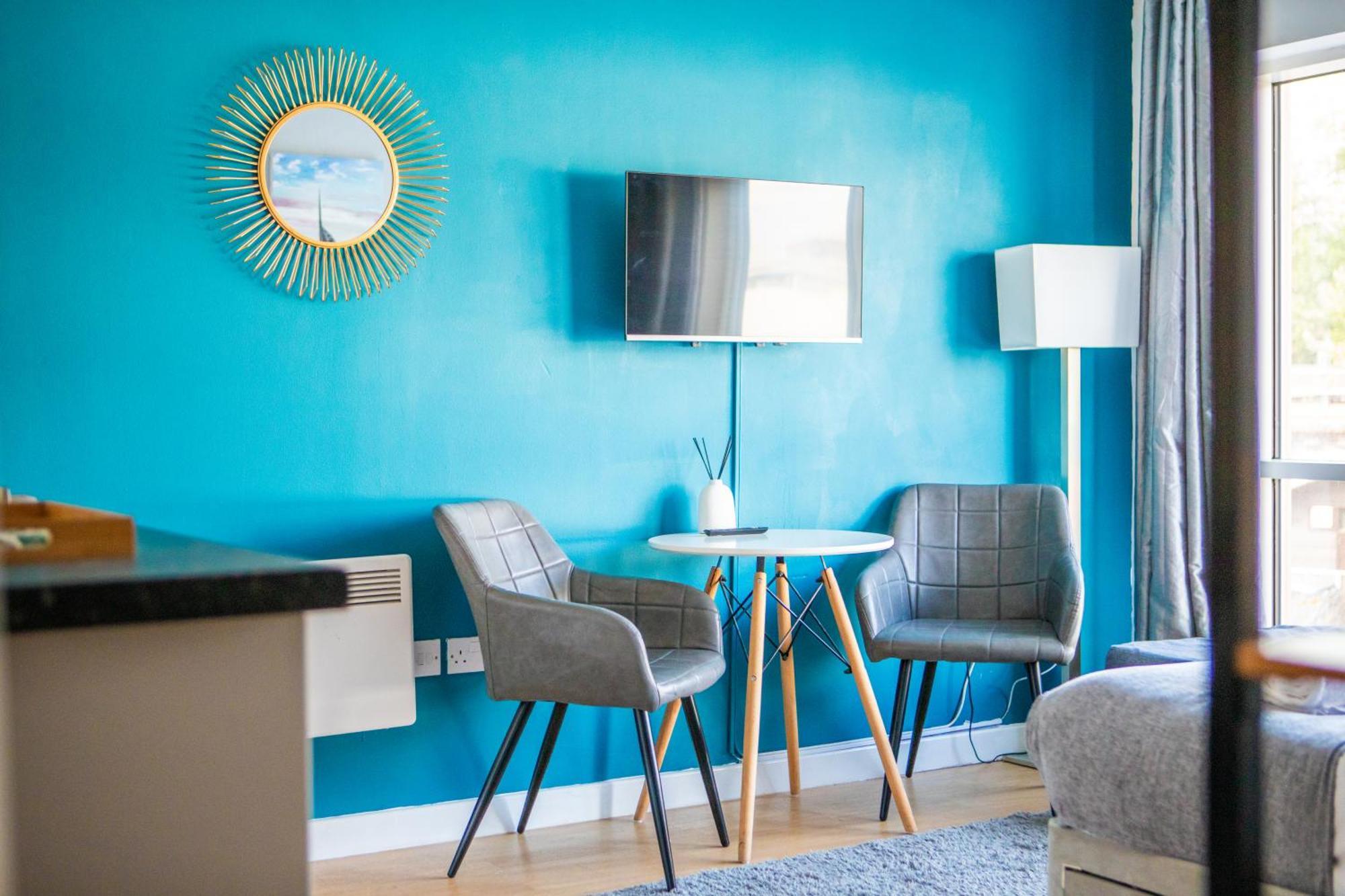 Apartment Stylish City Studio, In Gunwharf! Portsmouth