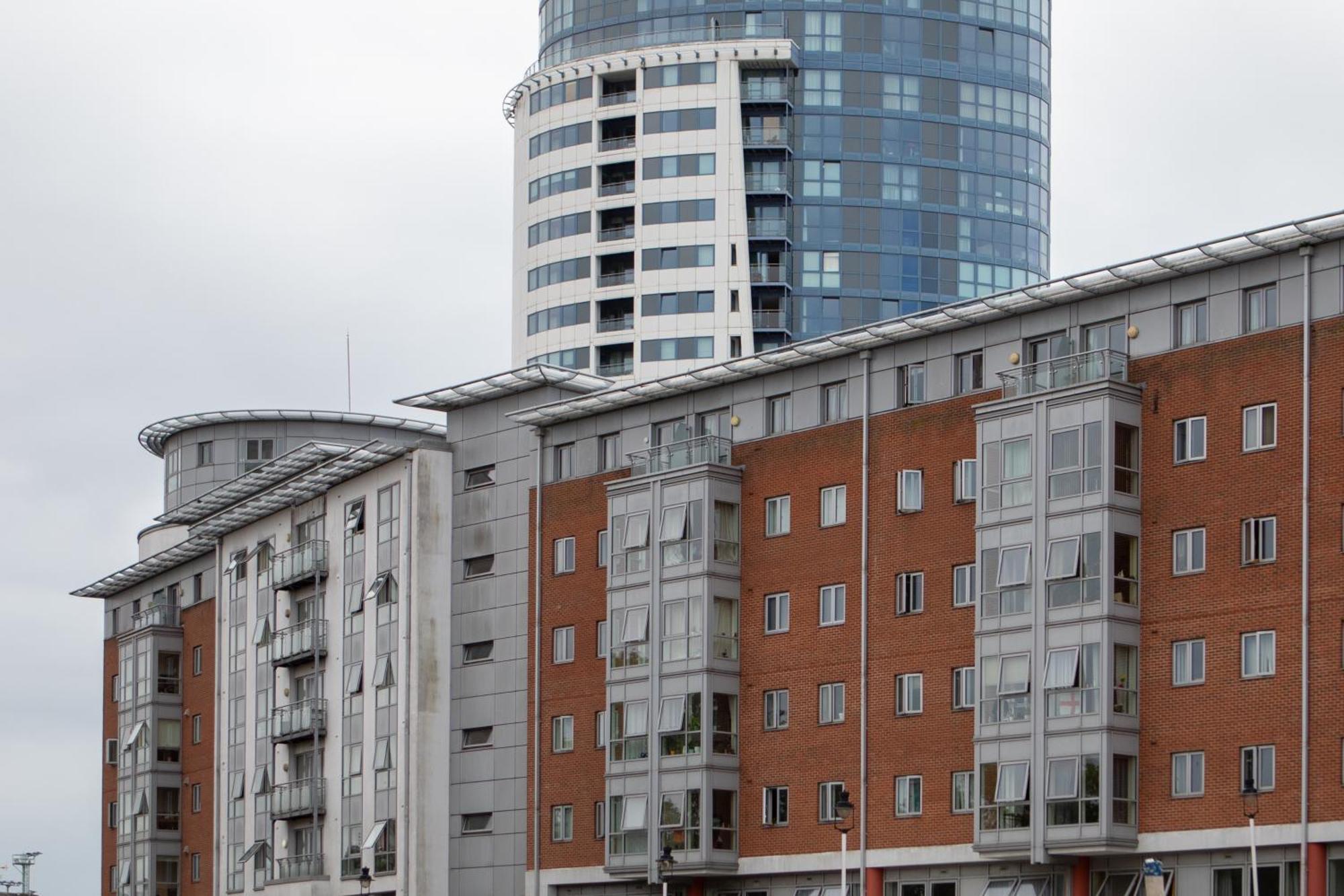 Stylish City Studio, In Gunwharf! *