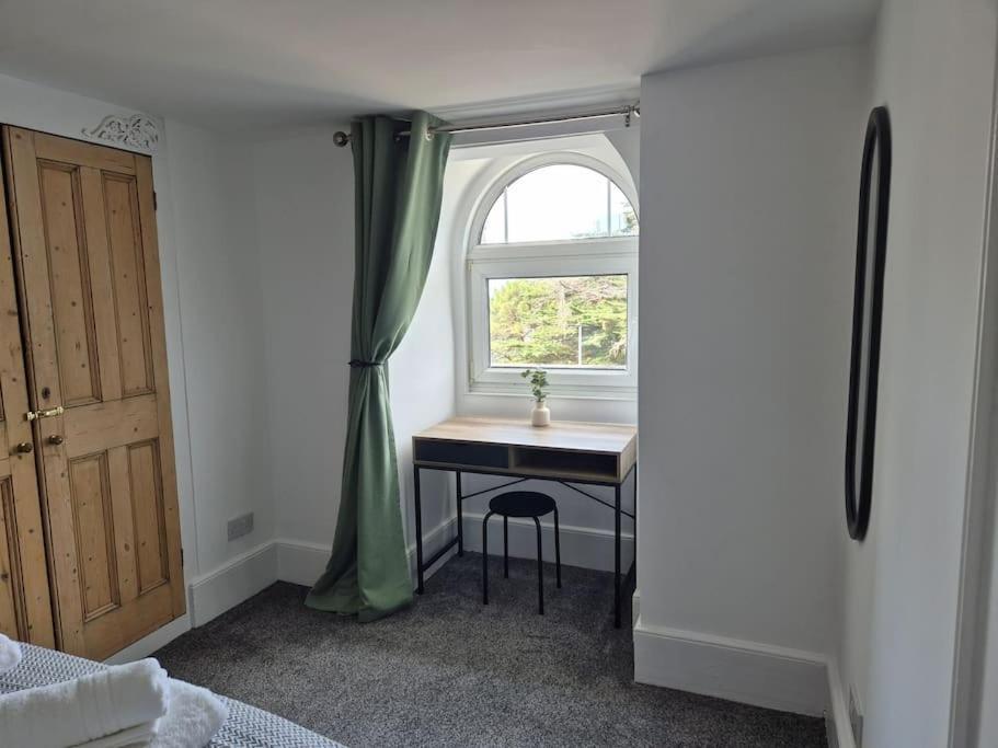 Apartment #26c 2 Bed *