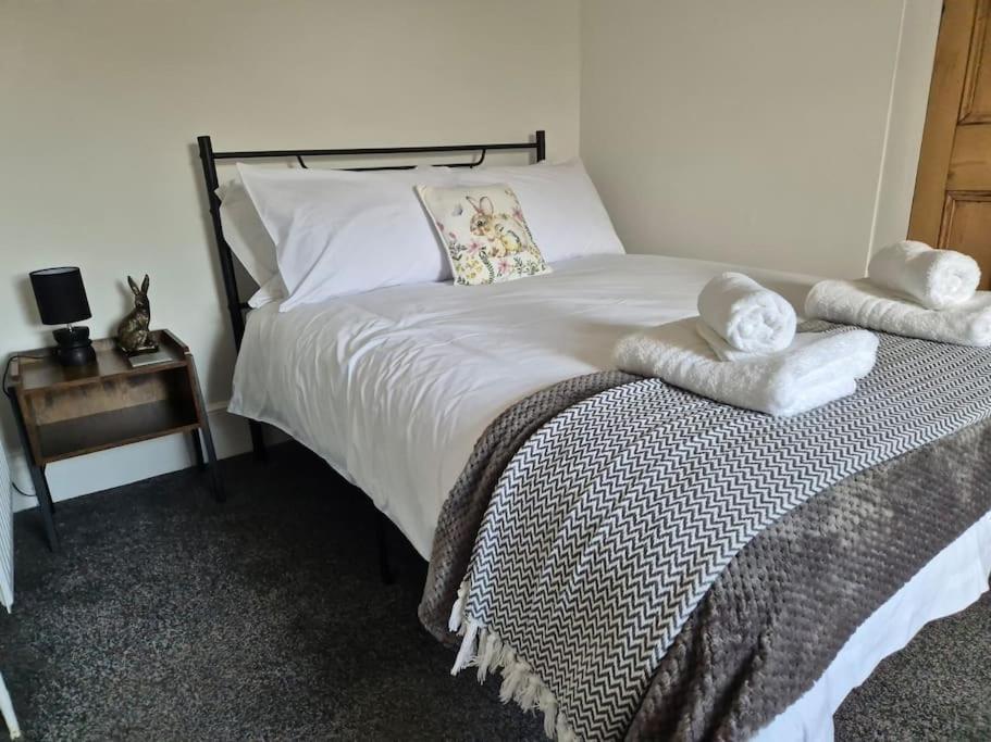 #26c 2 Bed Apartment *